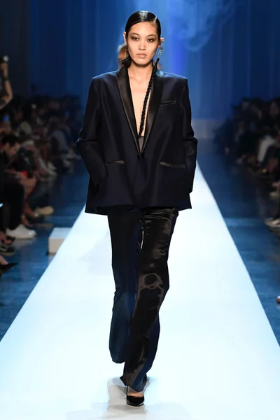 Look 23